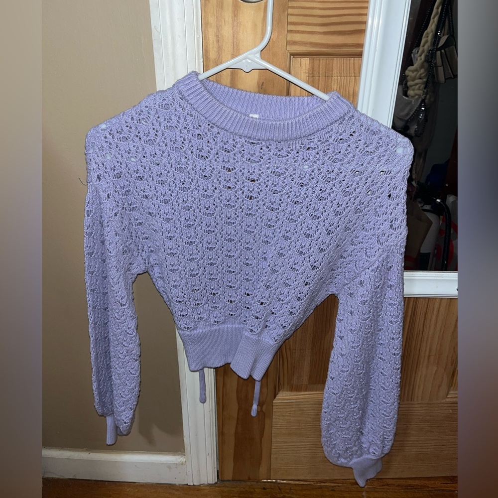 Cropped sweater